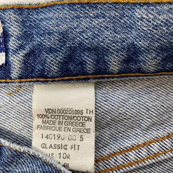 GAP Classic Fit Taper Medium Wash Jeans - Picture 5 of 7